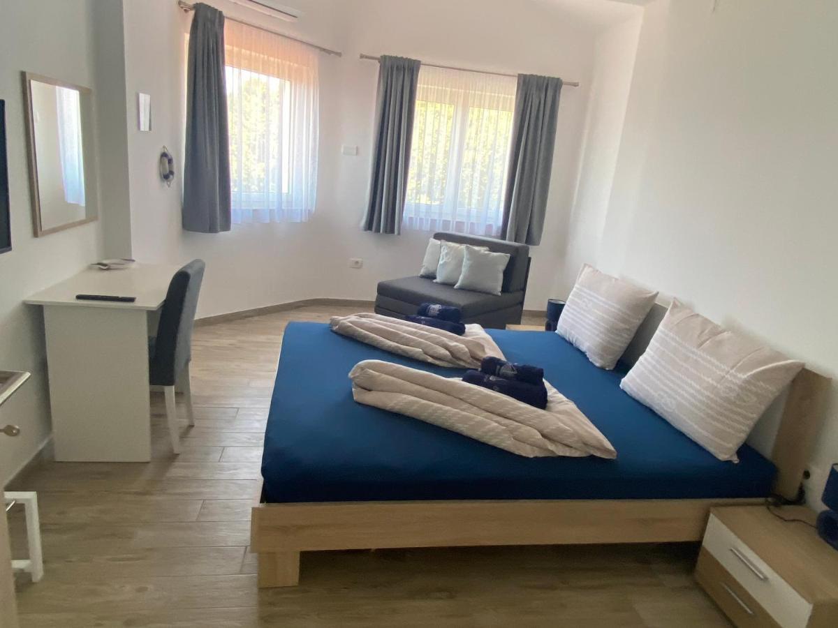 Villa Mara Пула Екстериор снимка